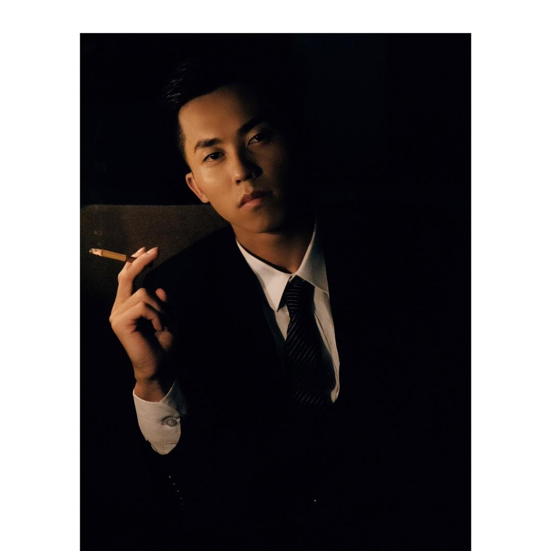 吃饱喝足打老婆