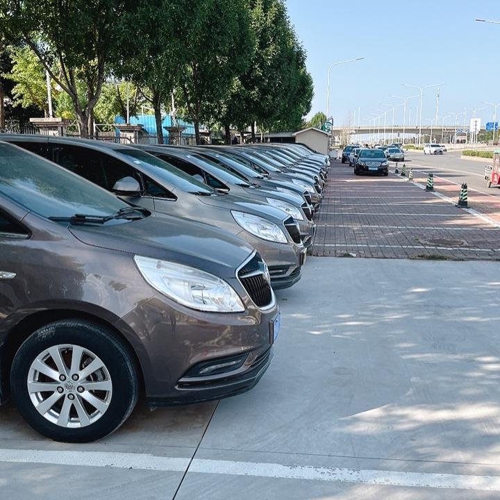 澳丰达汽车