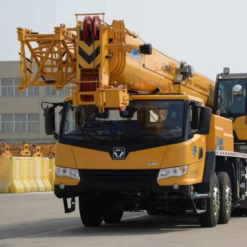 果果   吊车出租