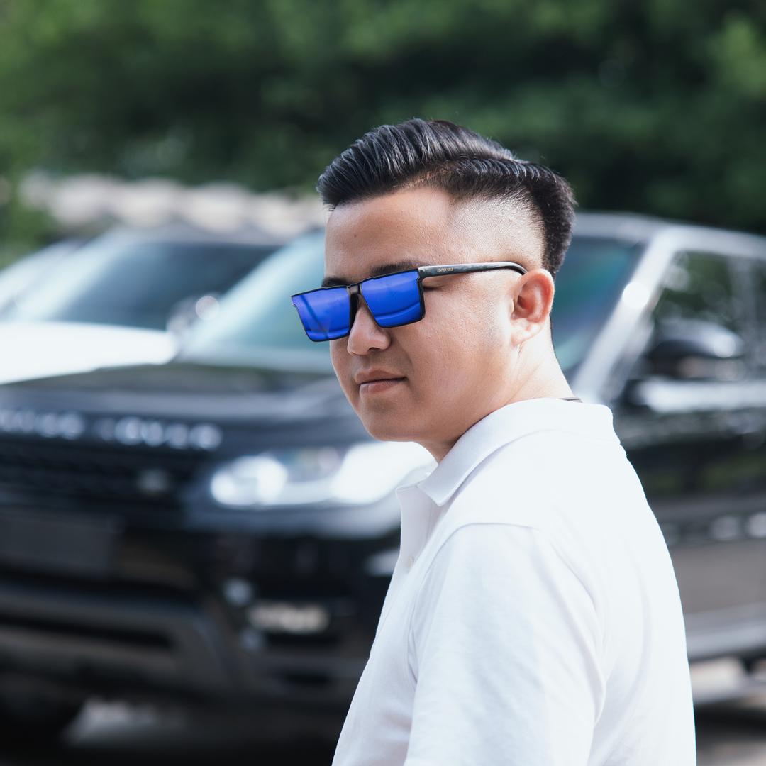 成都豪翔名车（刘老表）
