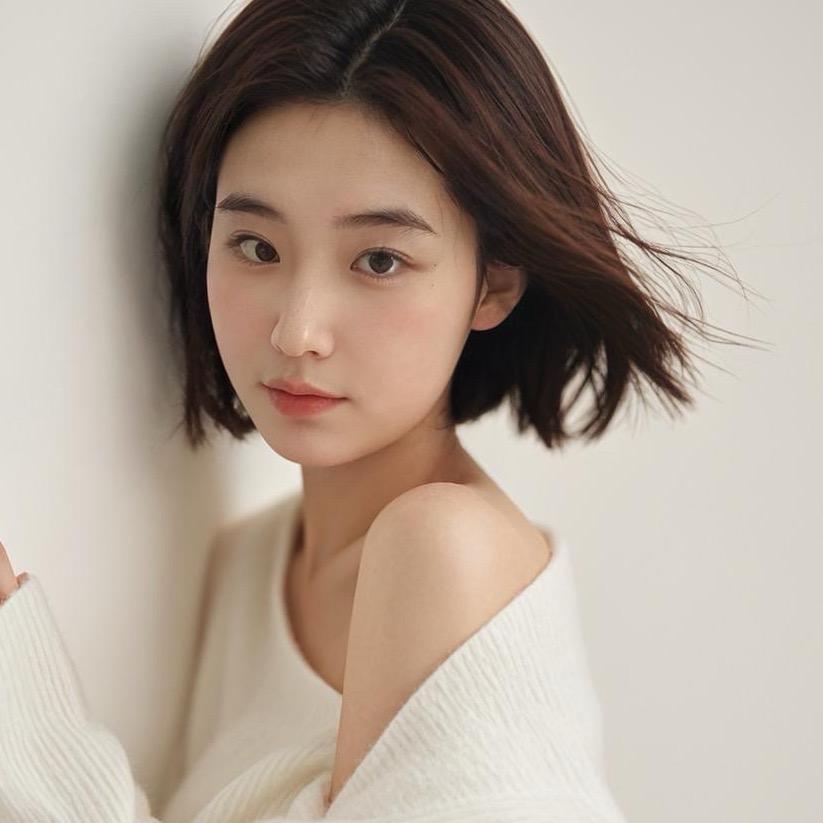 琪琪AI写真馆 （互关必回）