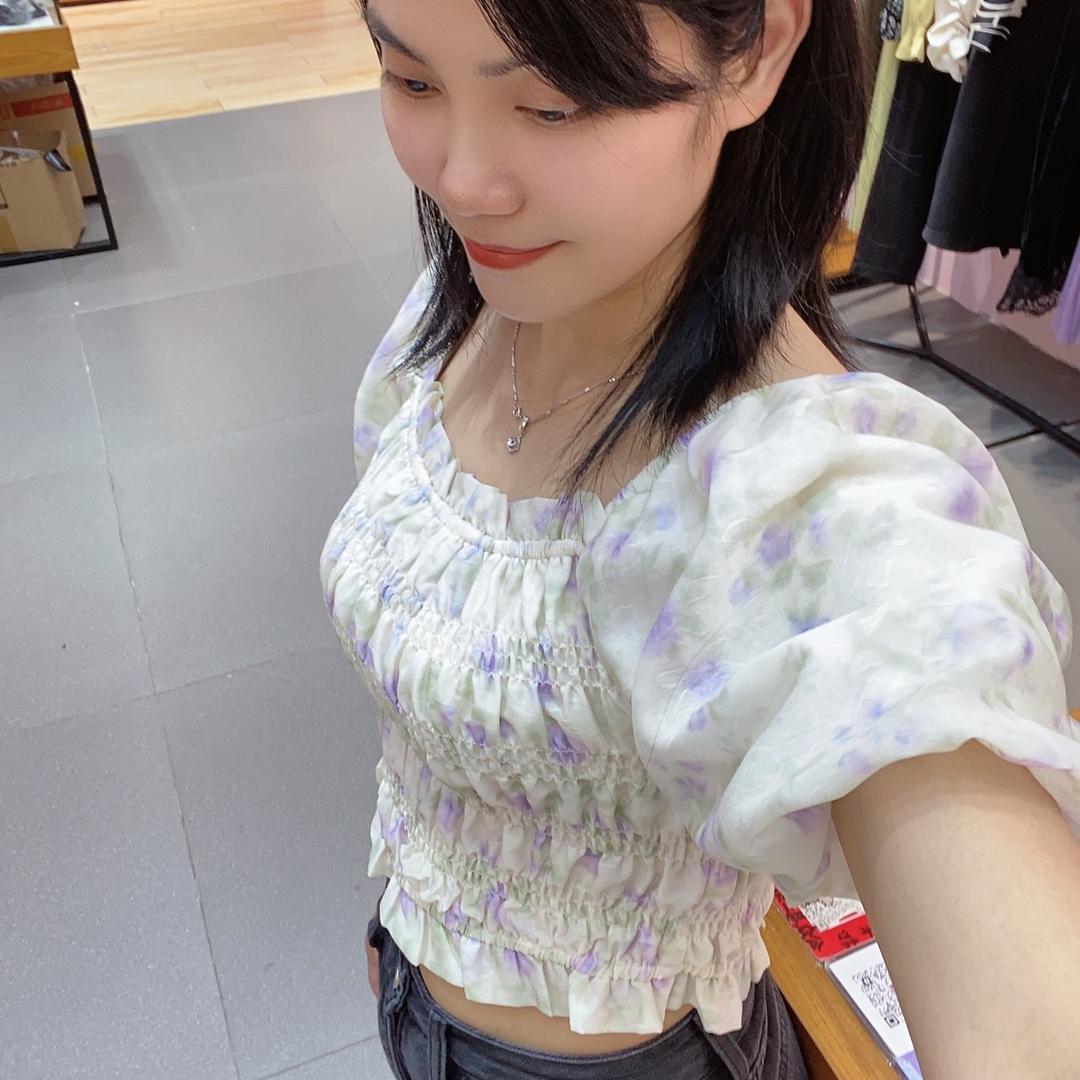 @汪小倩