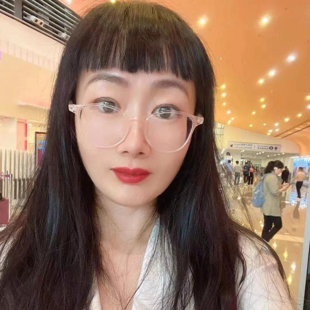 爱哥哥歌的灿灿
