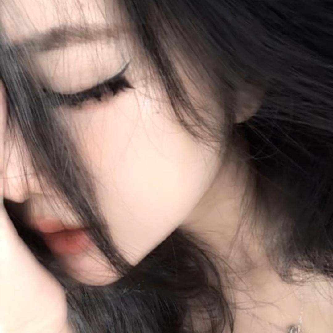 若水        .