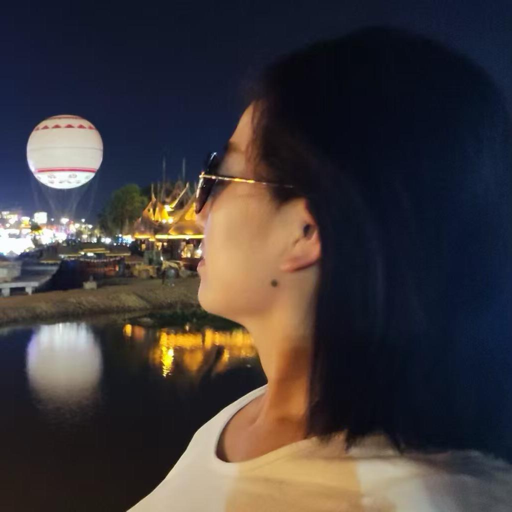 阳楠妈妈