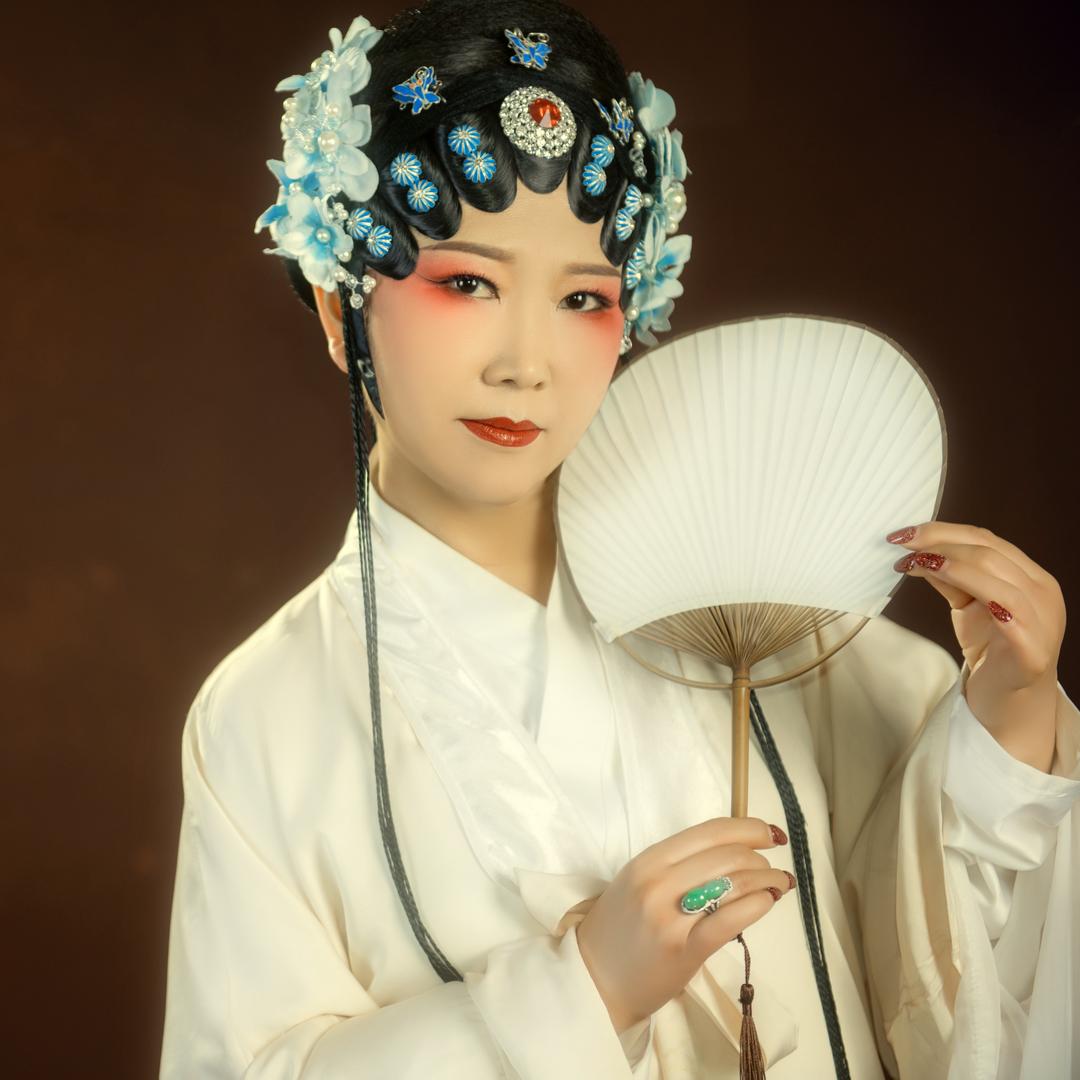 小芹（何仙姑）
