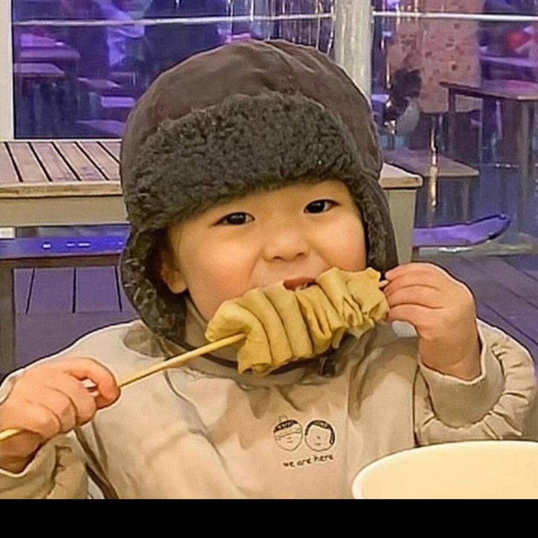 滨滨吃吃吃