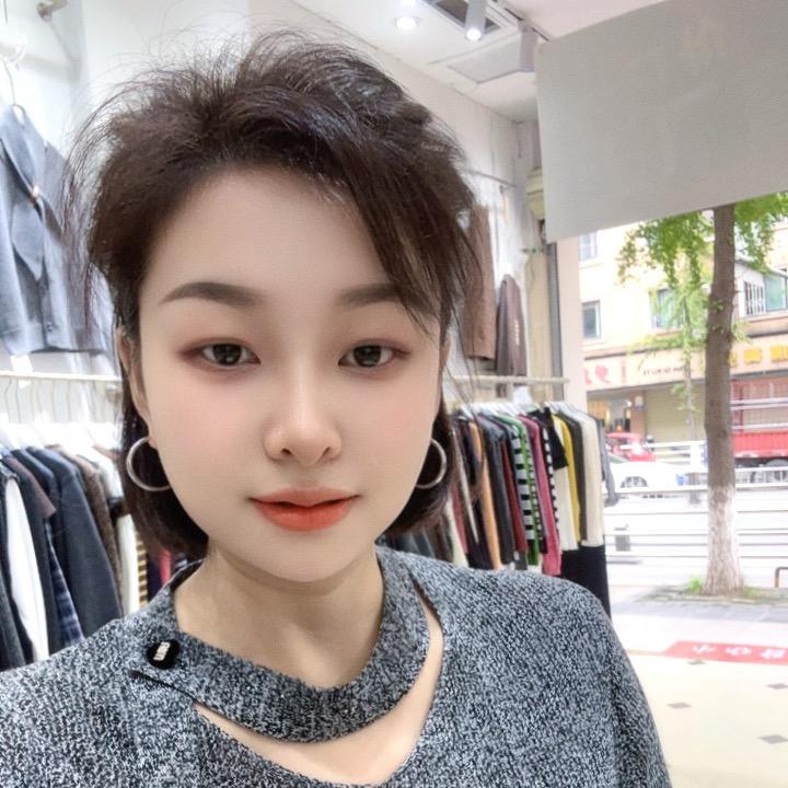 船山区东南角欧美（0· M）服装店