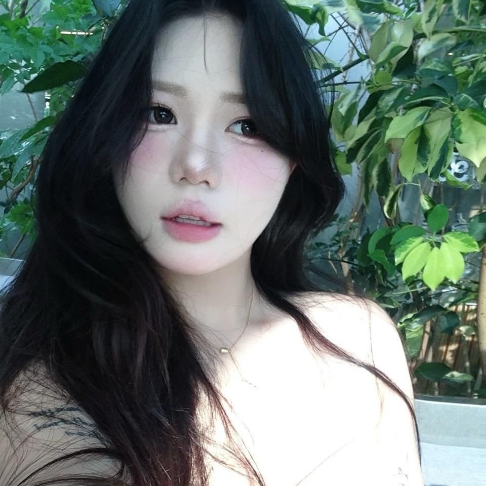 甜甜小姐