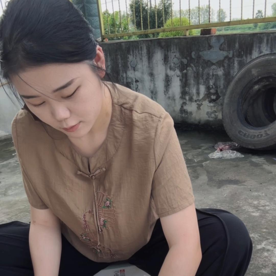 牧然黑猪
