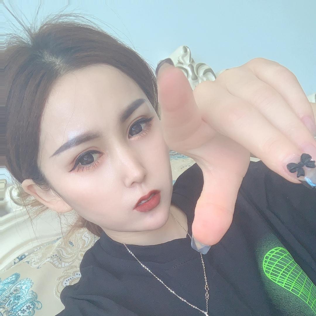 甘南县弯弯服饰