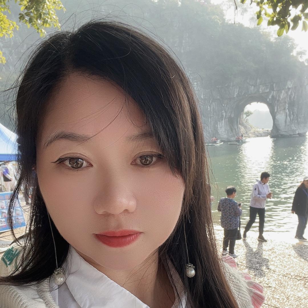 桂林旅游青藤