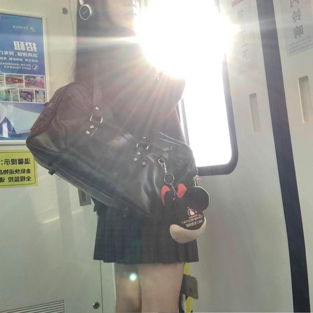 海季歪