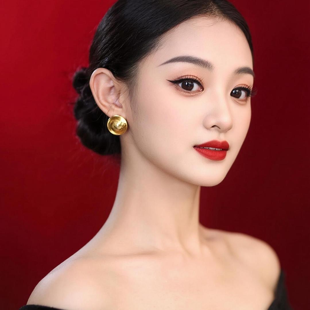 村里的秀秀