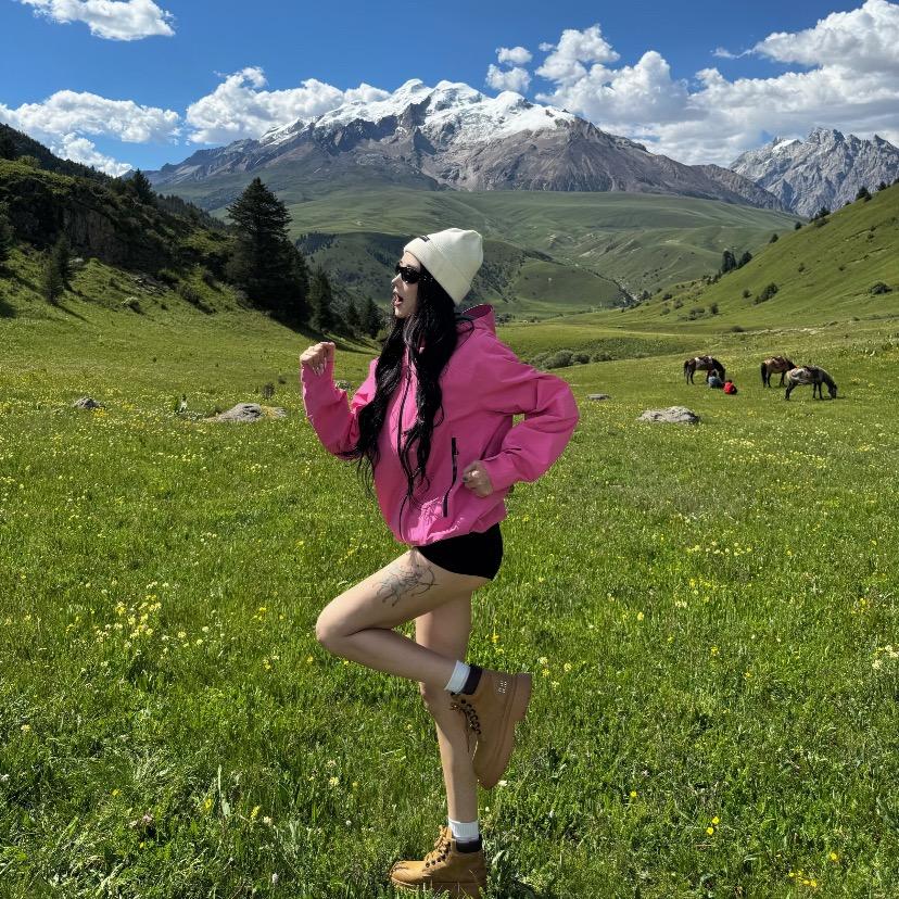 户外 轻奢 折扣店