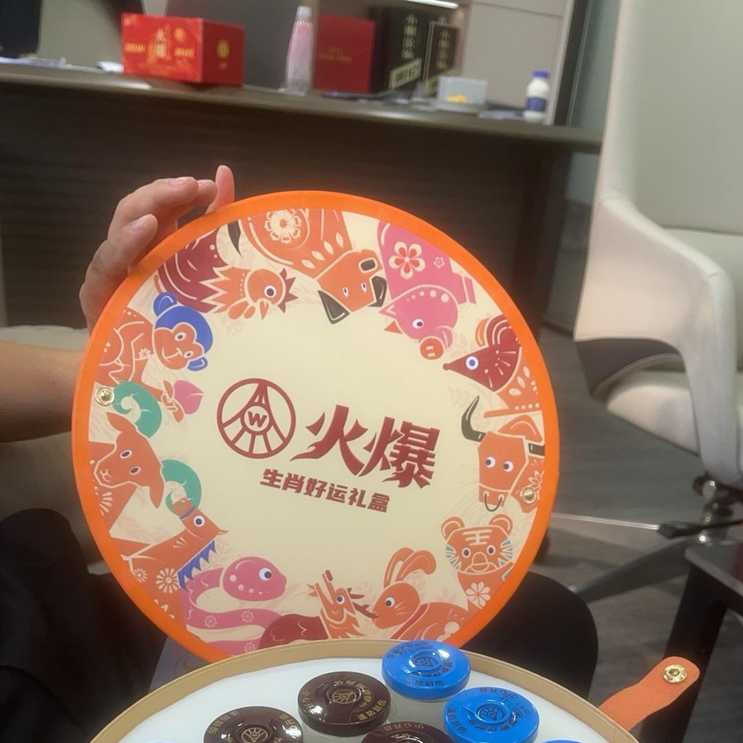 小葫芦爱喝酒