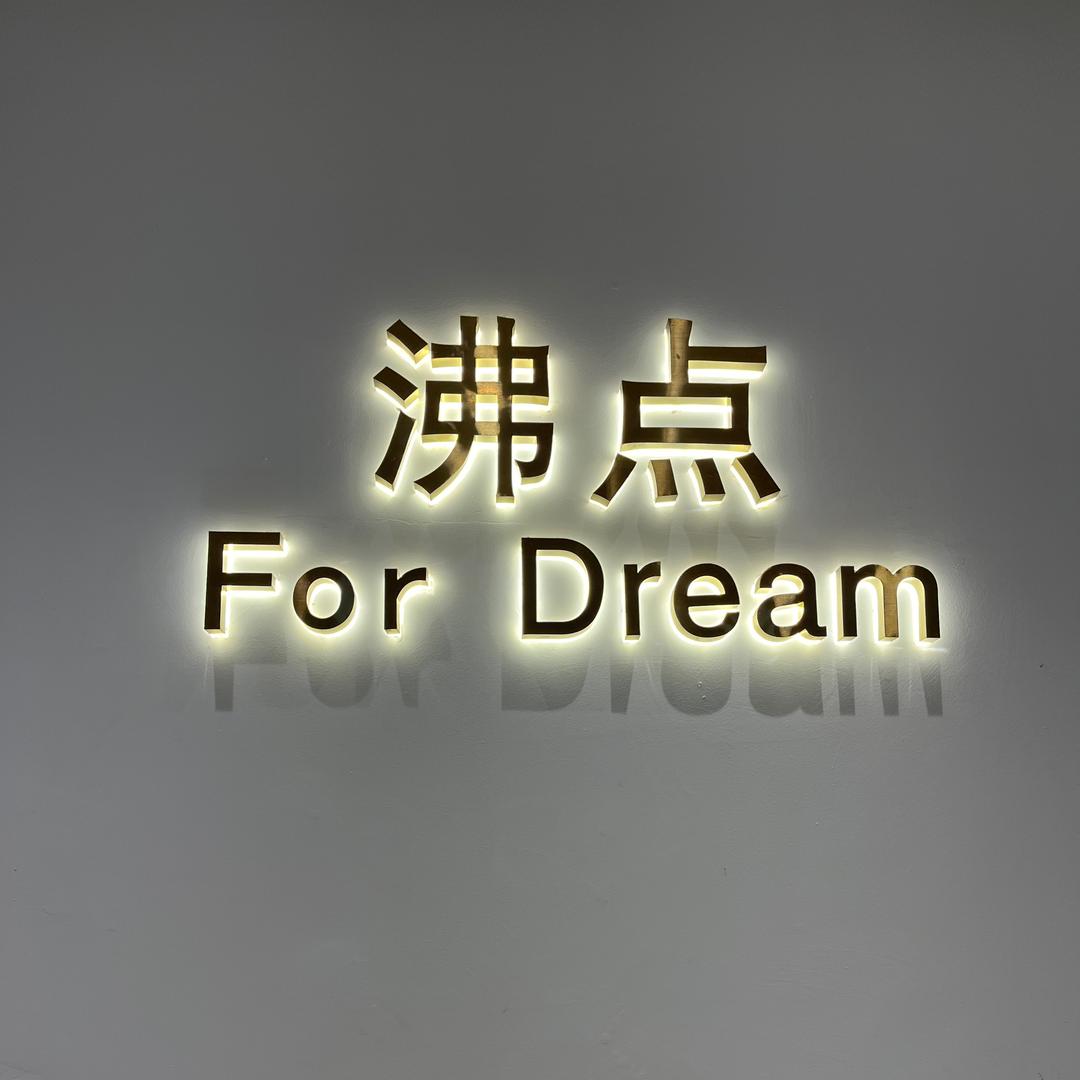 57946751361