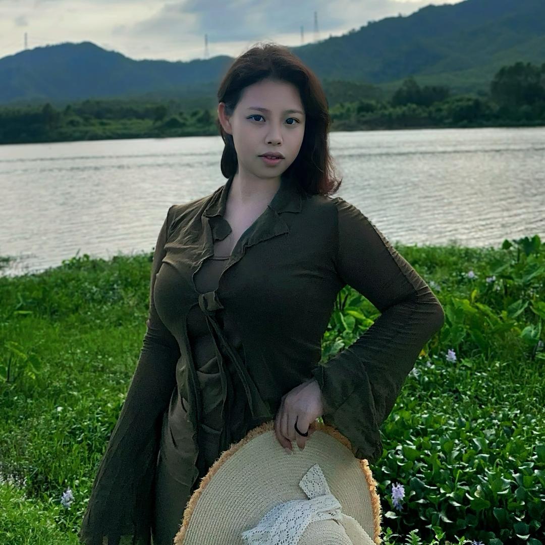 的确