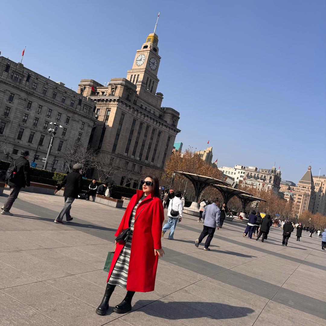 Farinoz美妆工作室