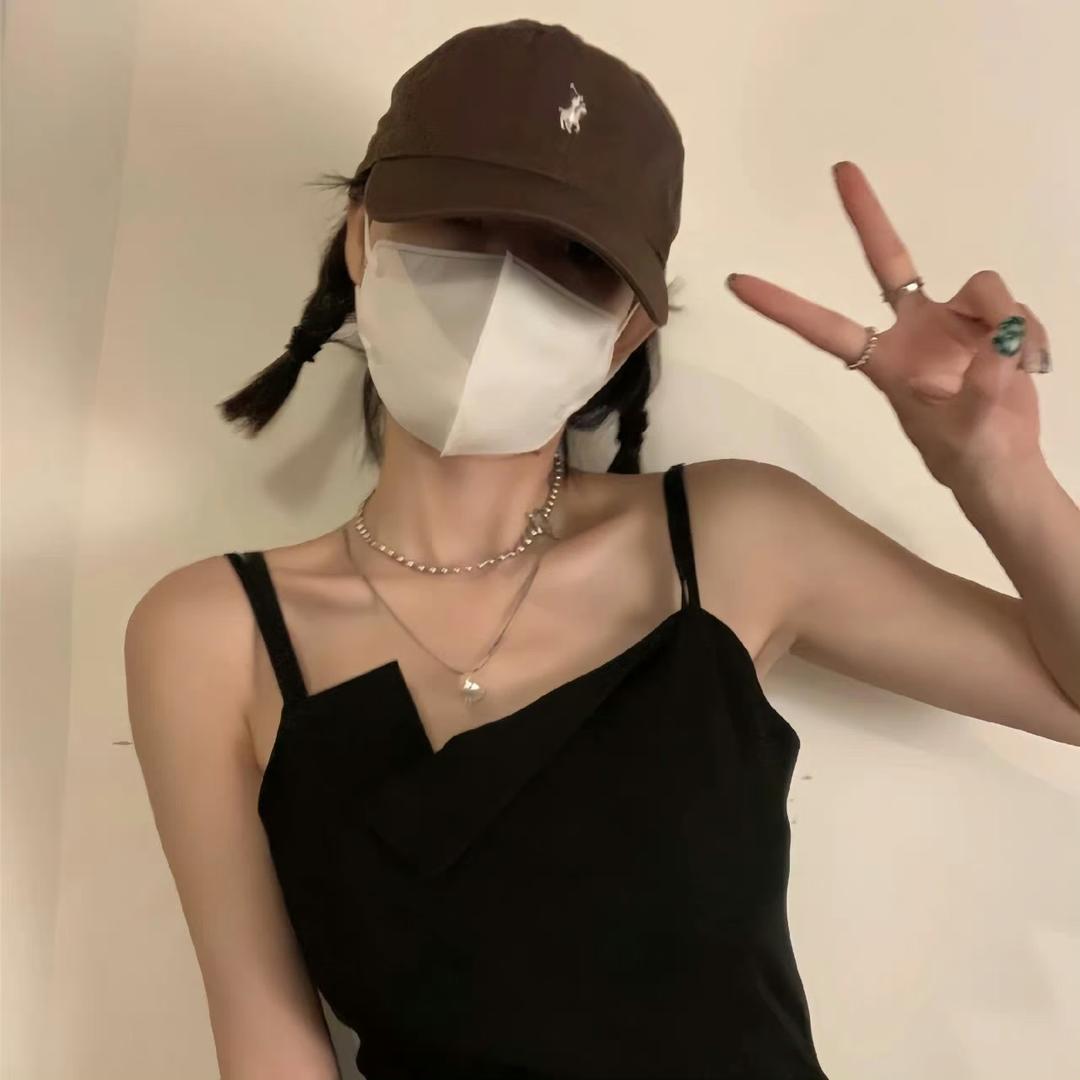 虾仁半不眨眼🐯