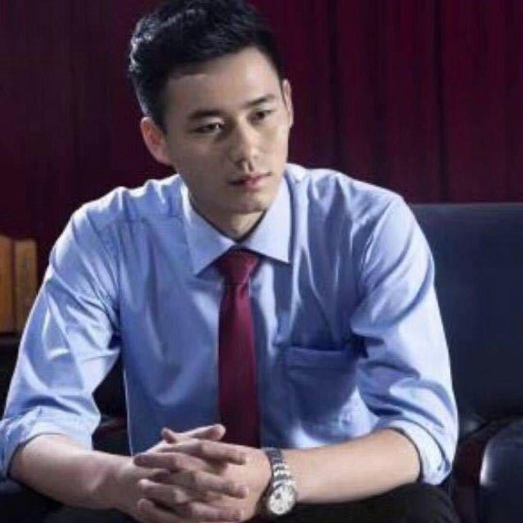 小镇上的叶子🍃