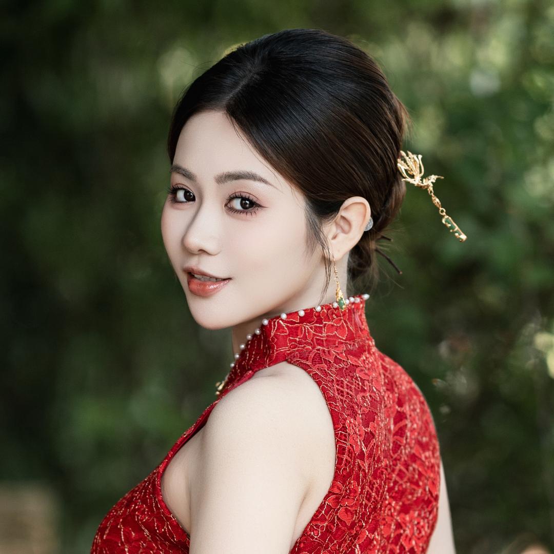 化妆师曾湘桃