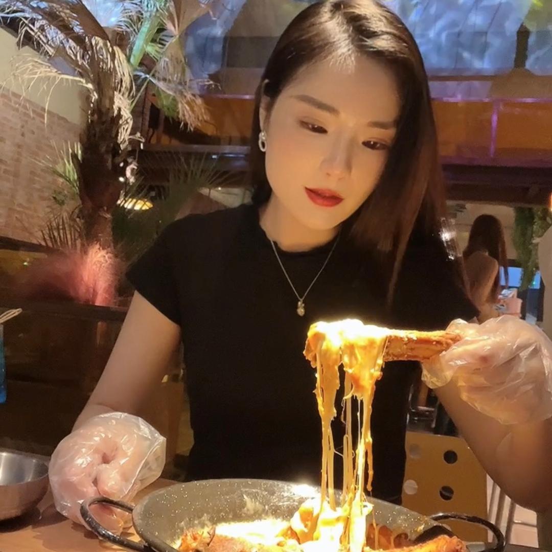 柒柒一米七