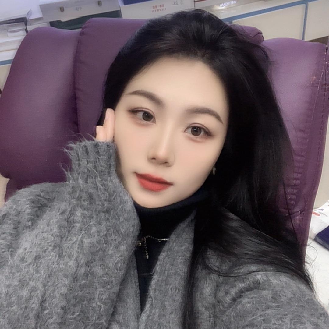 酒窝小姐姐