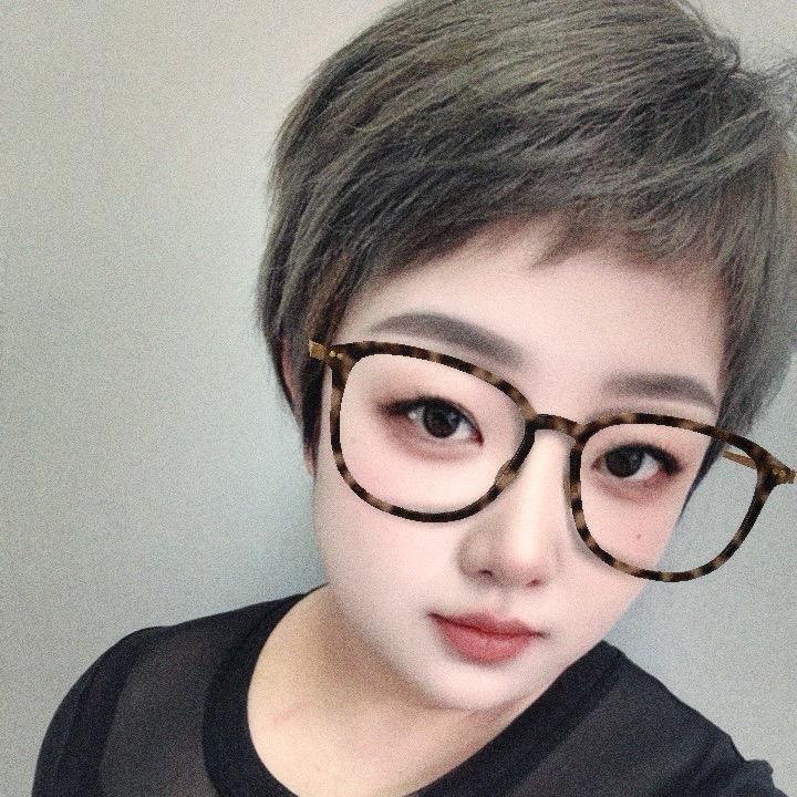 娜