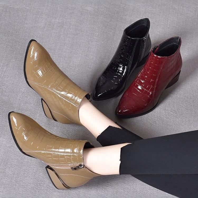 啄木乌工厂女鞋