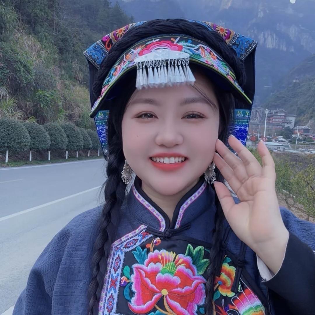 吉祥爱旅游（张家界直播中）