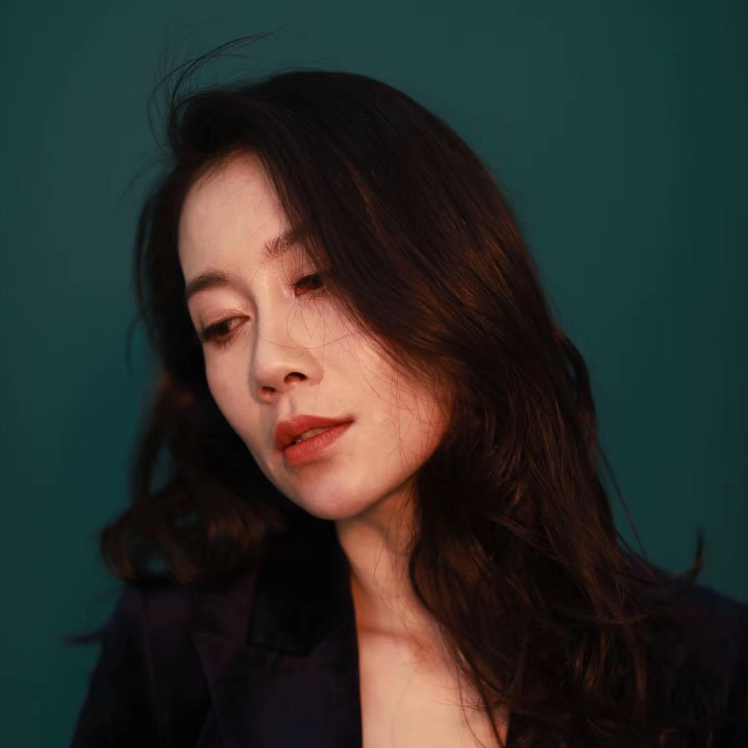 温峥嵘（美妆推荐）