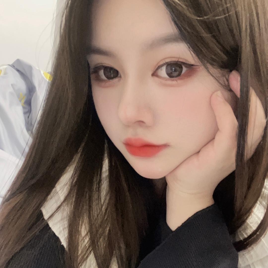 肥咩咩的大兔子🐰