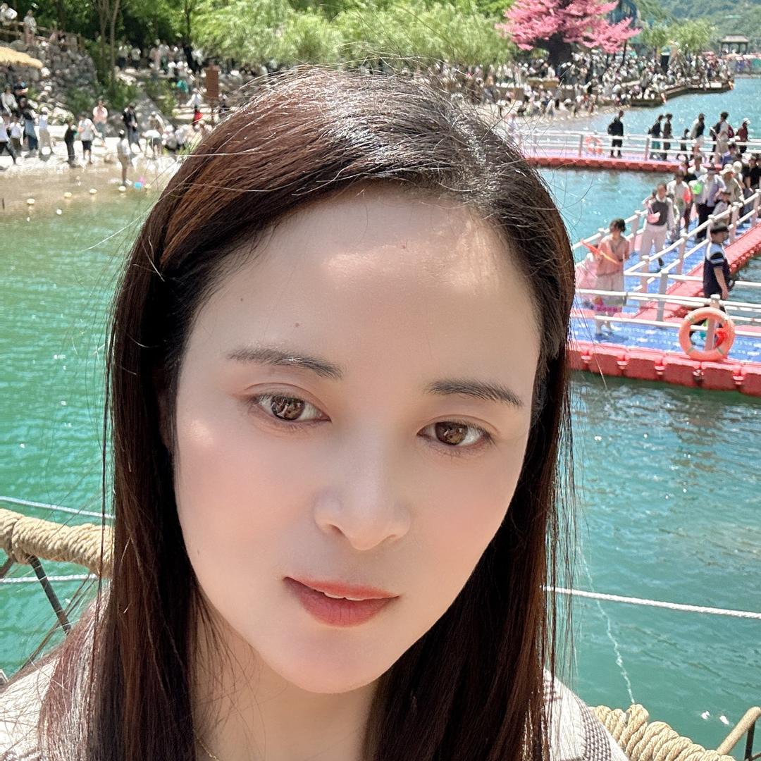 滑县德鲁特门窗 蓓蓓