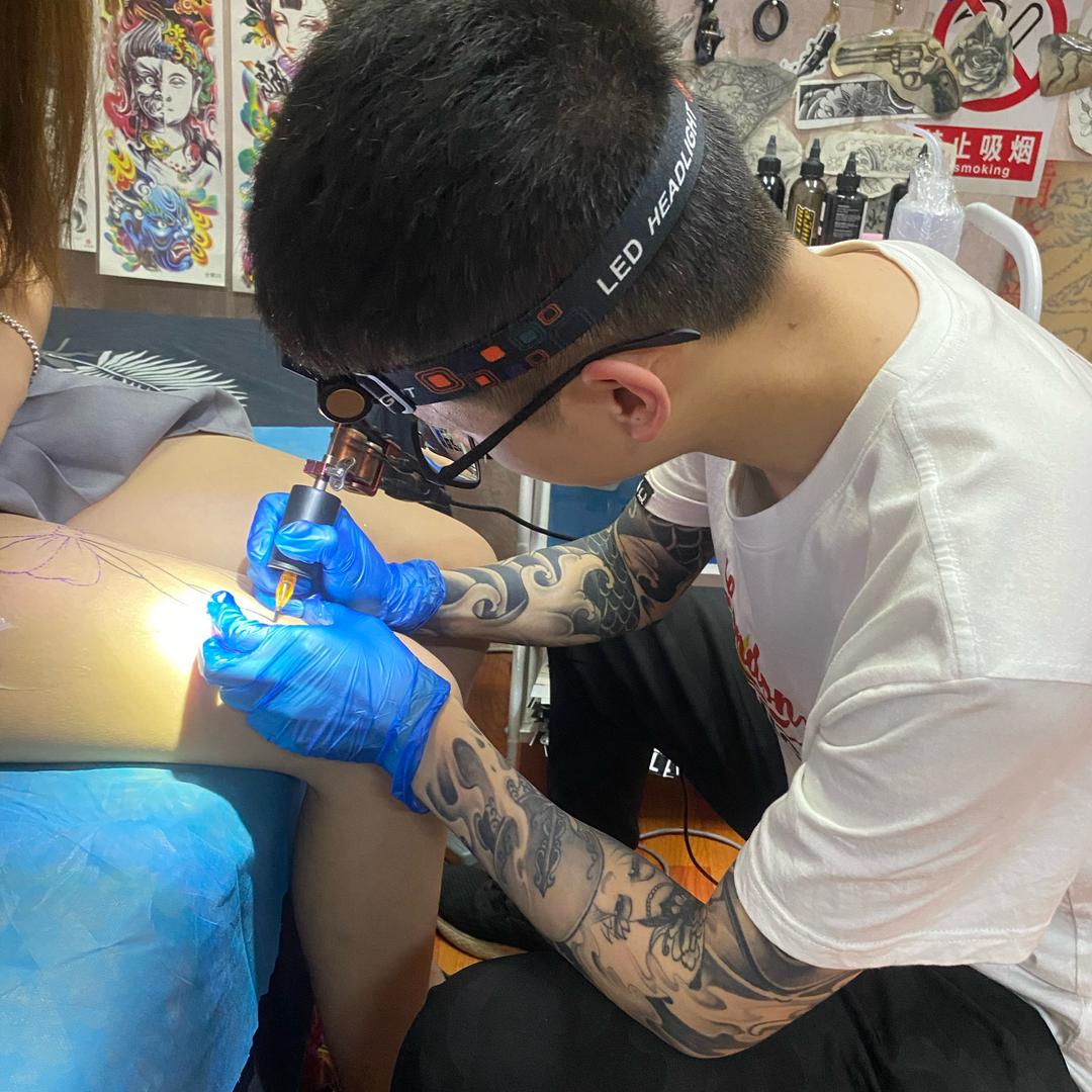 西峡·辉仔纹身