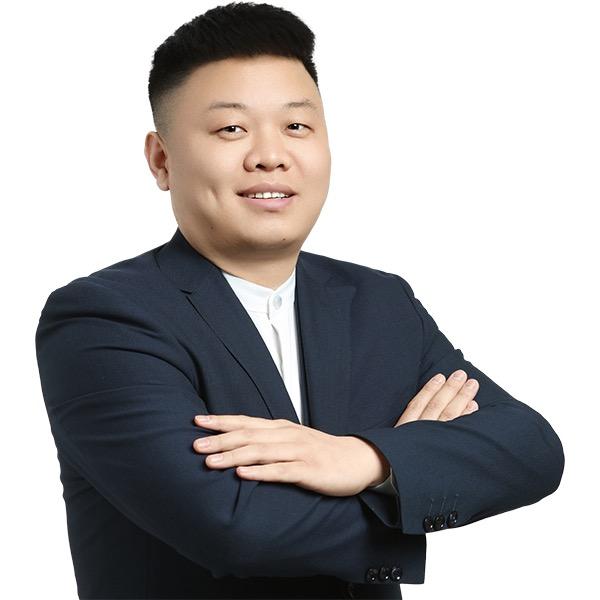 豪华车司务员小乐