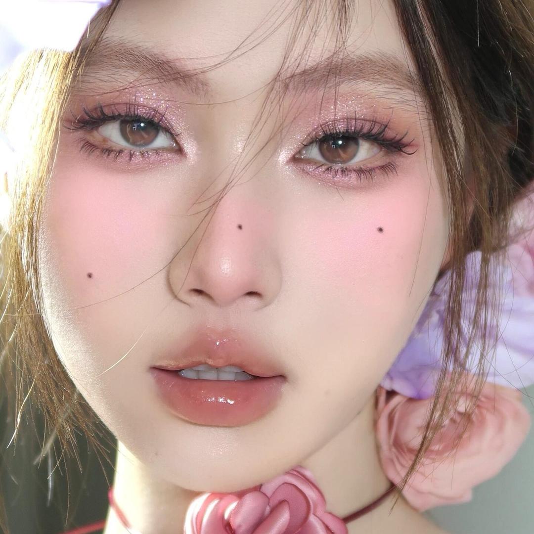 @莓莓🌸