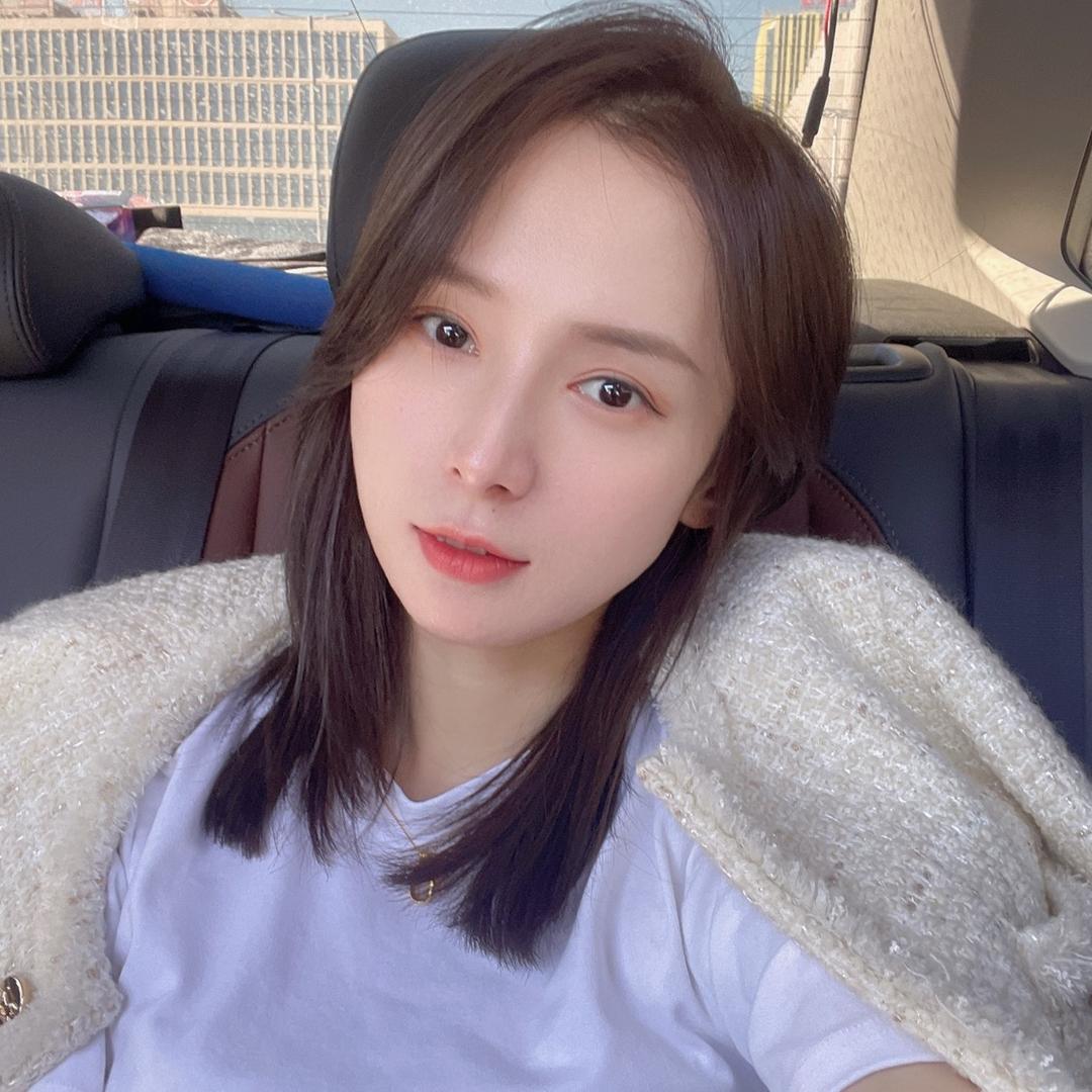 是瑶瑶瑶瑶啊🥰