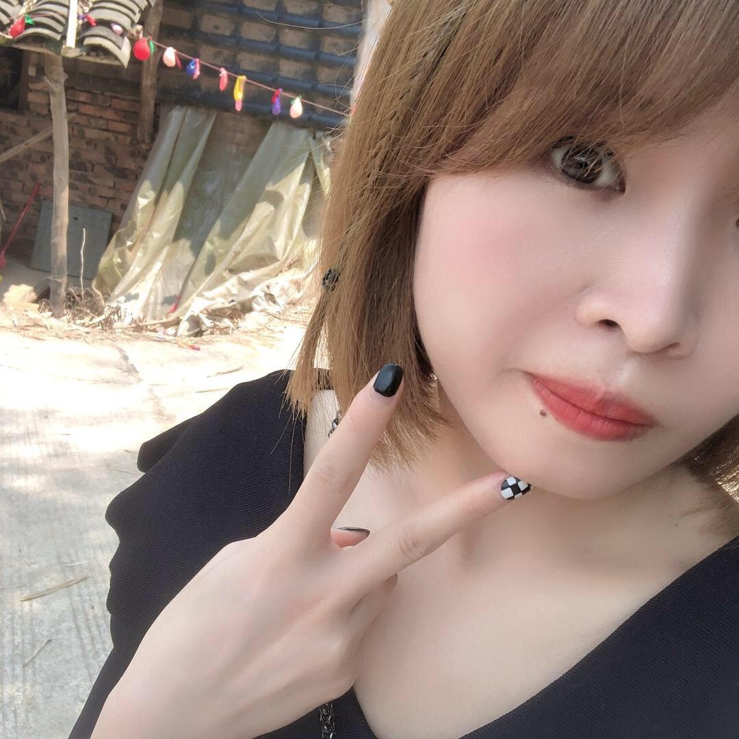 ² 丽丽Lucky