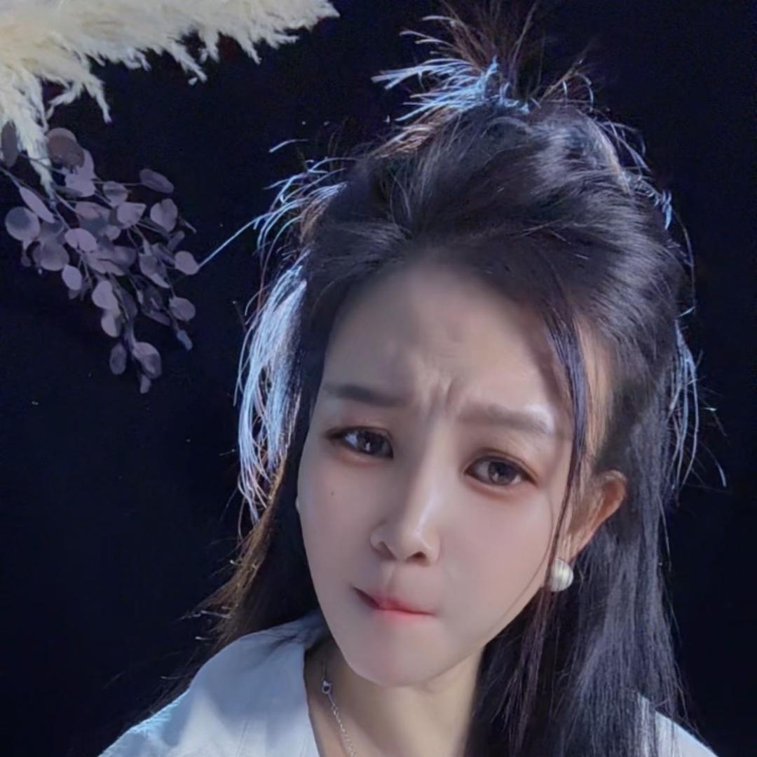 张曼曼