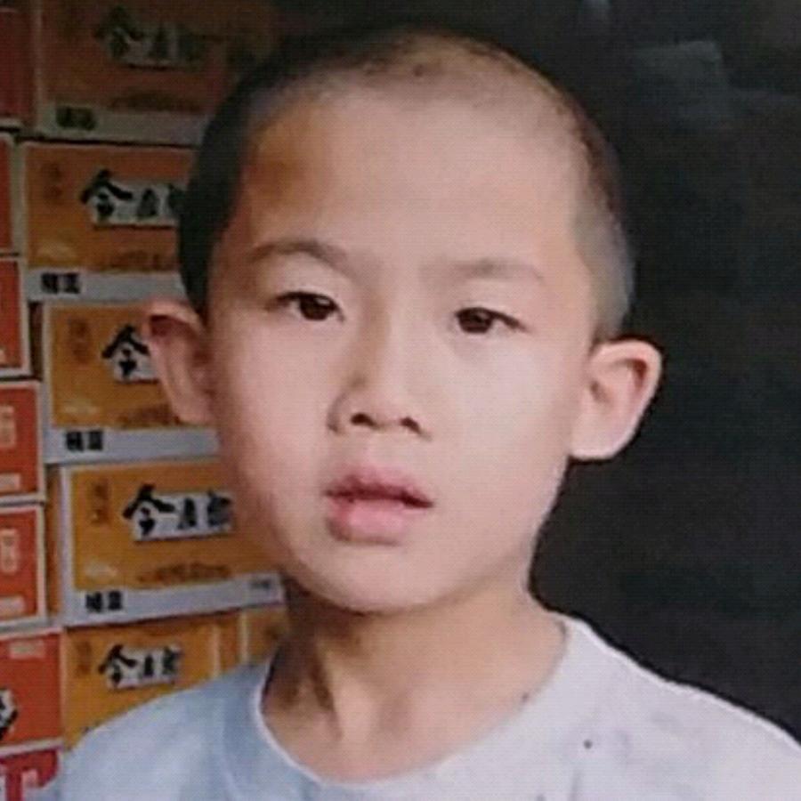刘小天    🚶