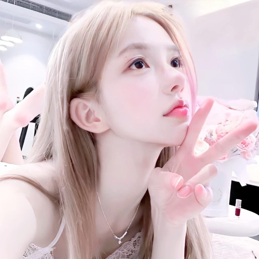 章鱼小宛子.