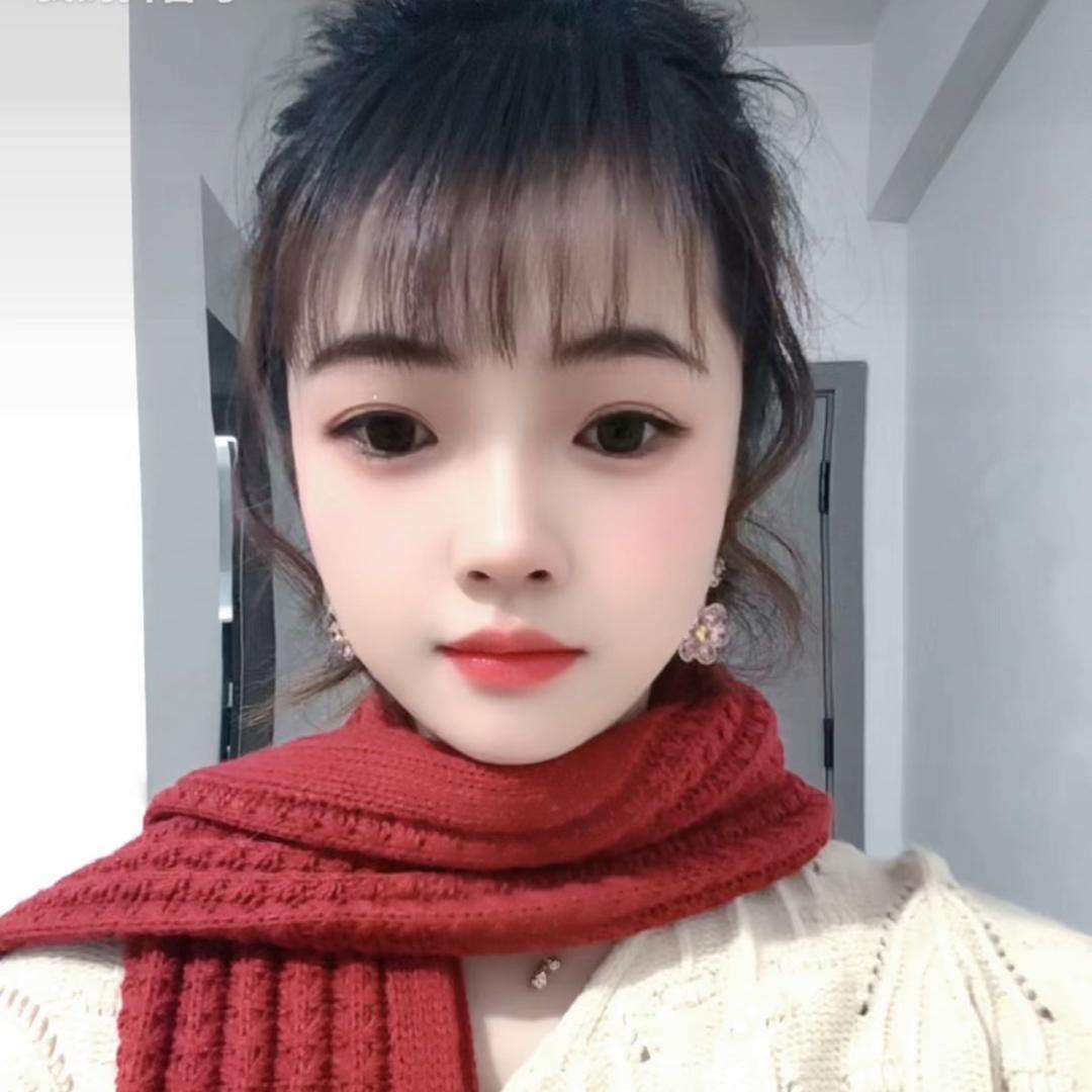 妮小妮（尊师保哥）