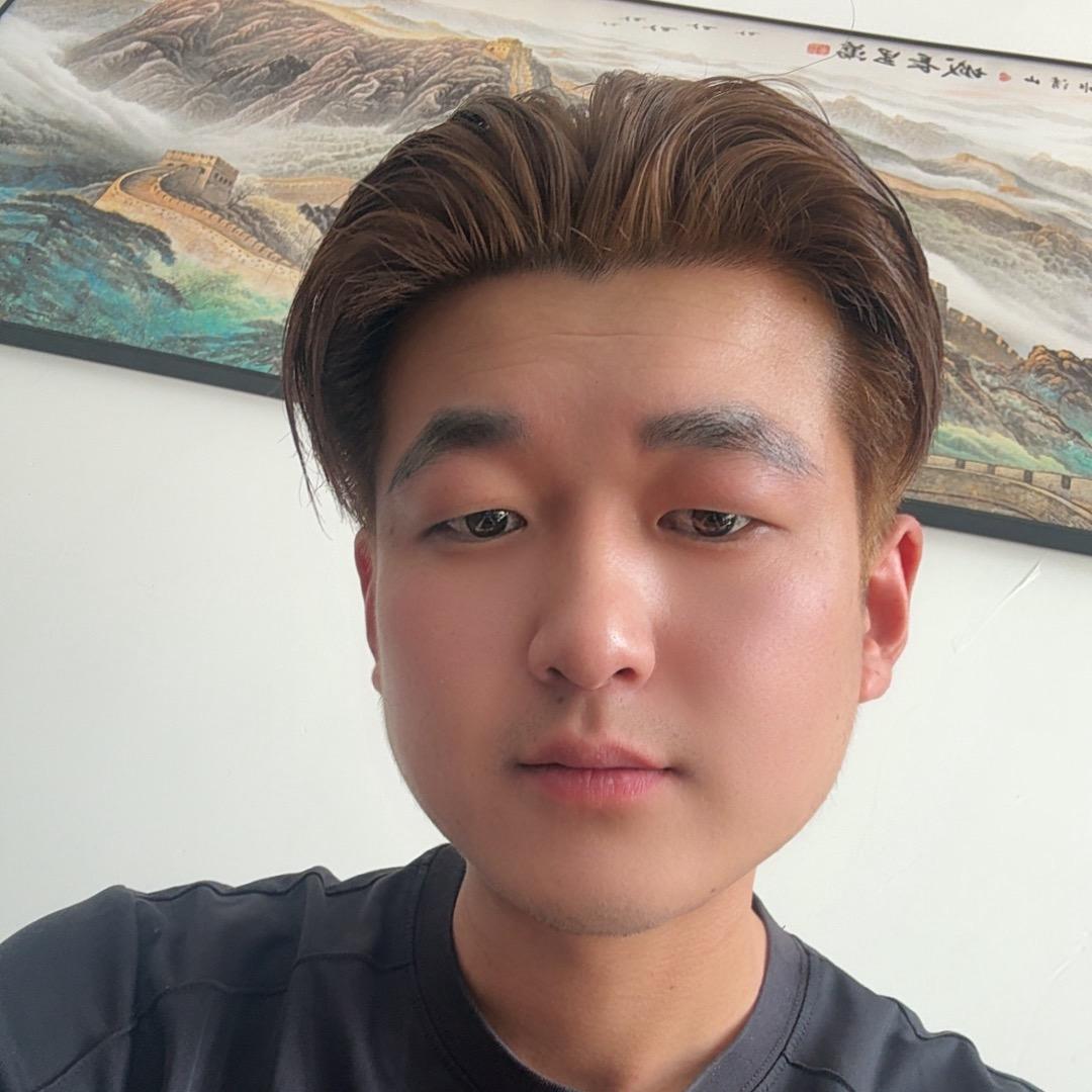 龙龙^_^