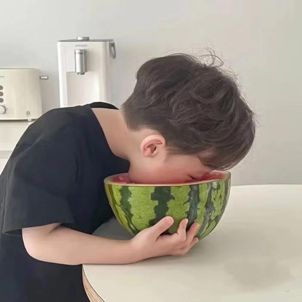 谯头像
