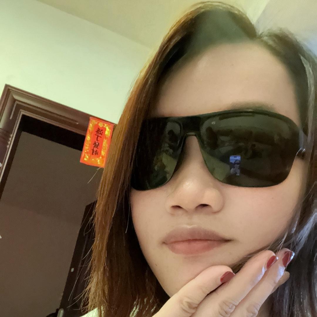 陈雪萍🍗鸡腿军