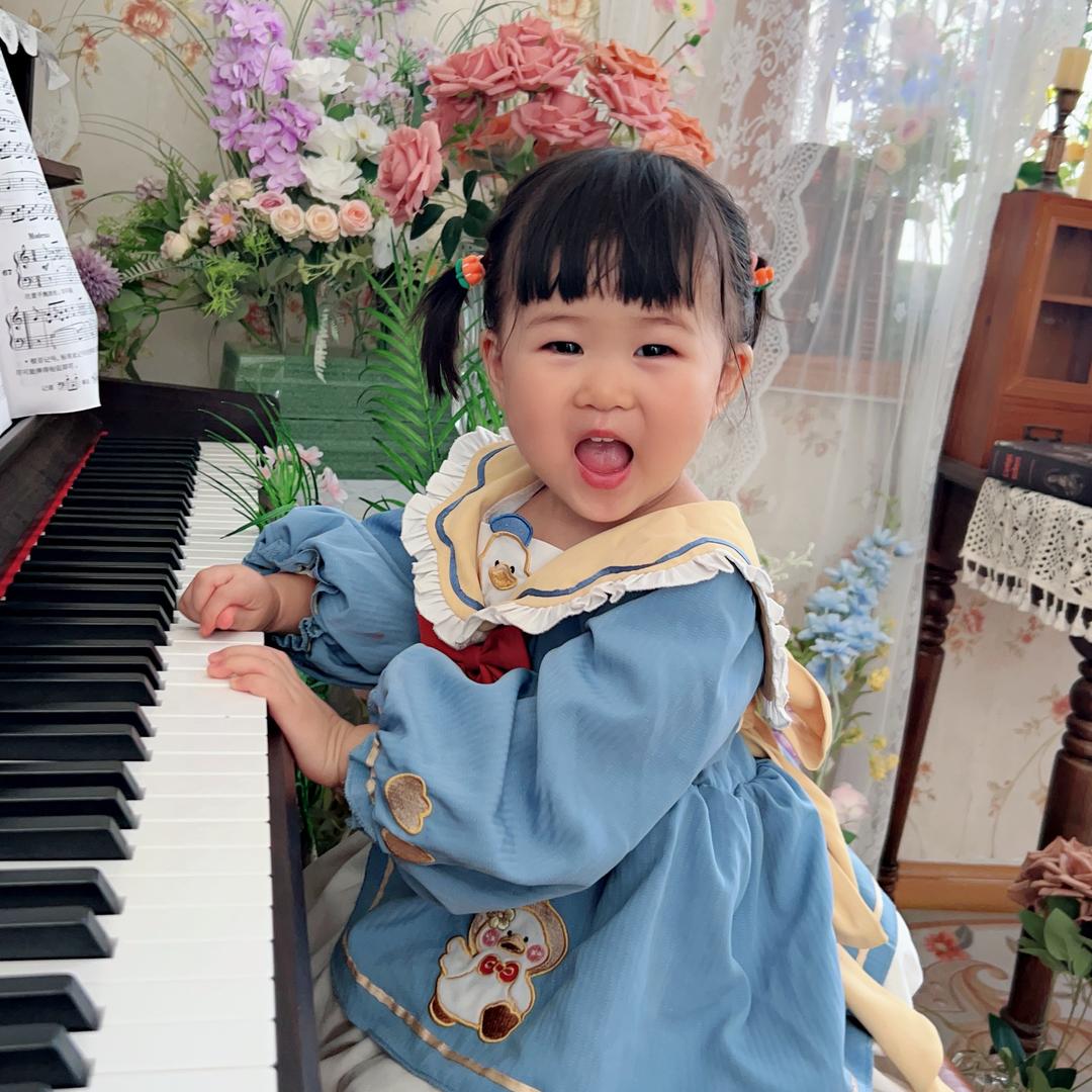 六六是个开心果~