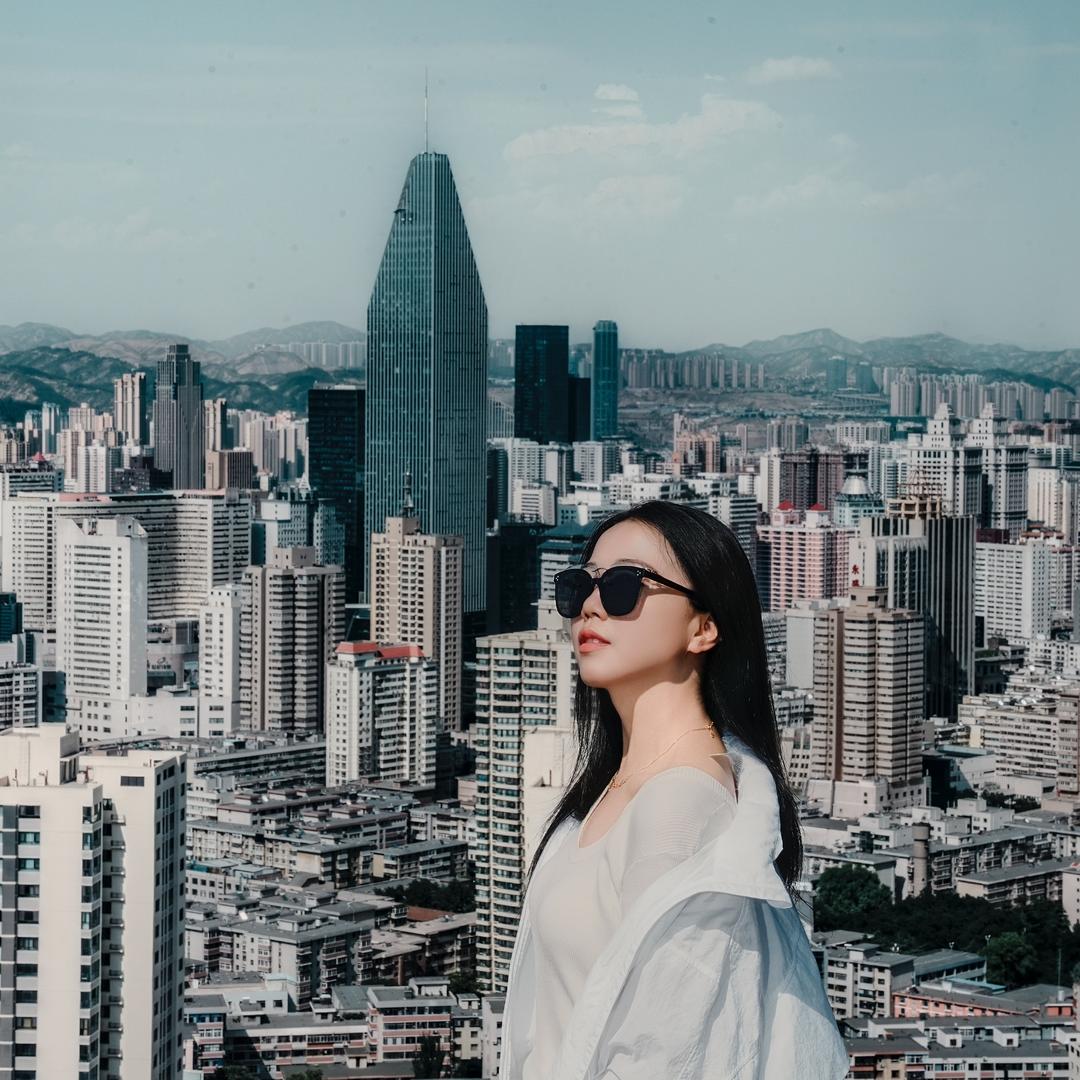 吹不散眉眼弯弯