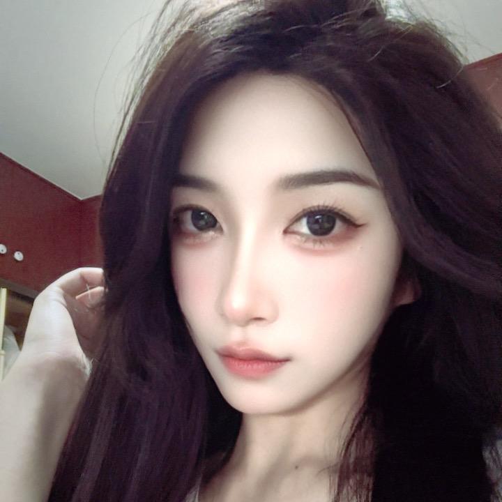 王不温柔ړ₊