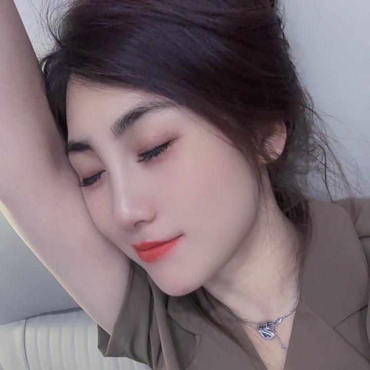 雅婷🍒（怀宁龙哥大舞台报名号）